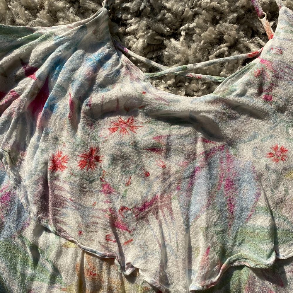 EUC American Eagle White Floral Ruffled Tank L - Picture 9 of 9